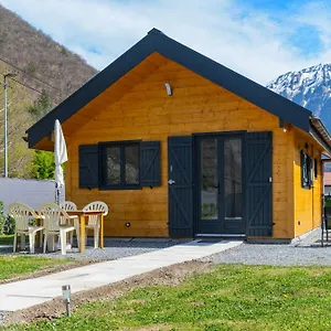 Hébergement de vacances Cosy Neuf Sur Terrain Prive Cloture 600m2, Faverges